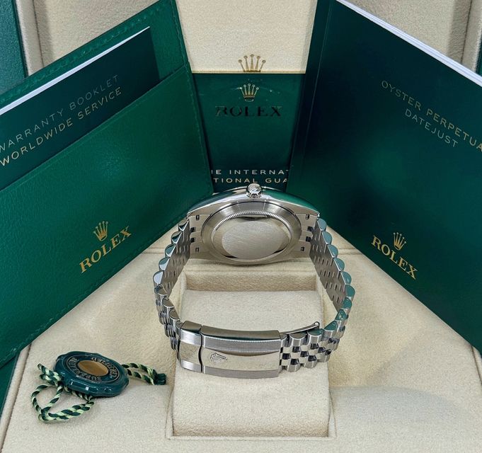 Rolex Datejust 41 126300 Image 4